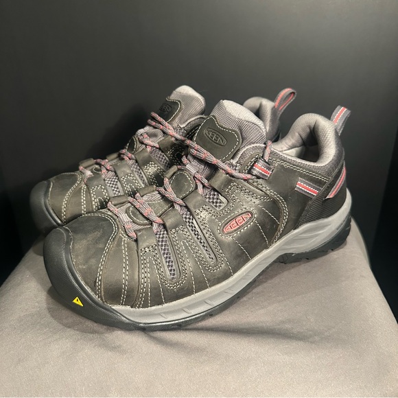 KEEN Women's Utility Steel Toe Work Shoe - Picture 1 of 9